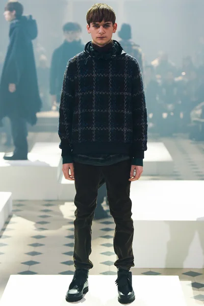 Look 20